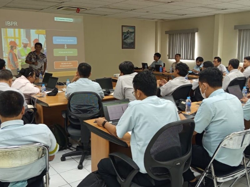 Konsultasi dan Resertifikasi Sistem Manajemen Keselamatan dan Kesehatan Kerja (SMK3)